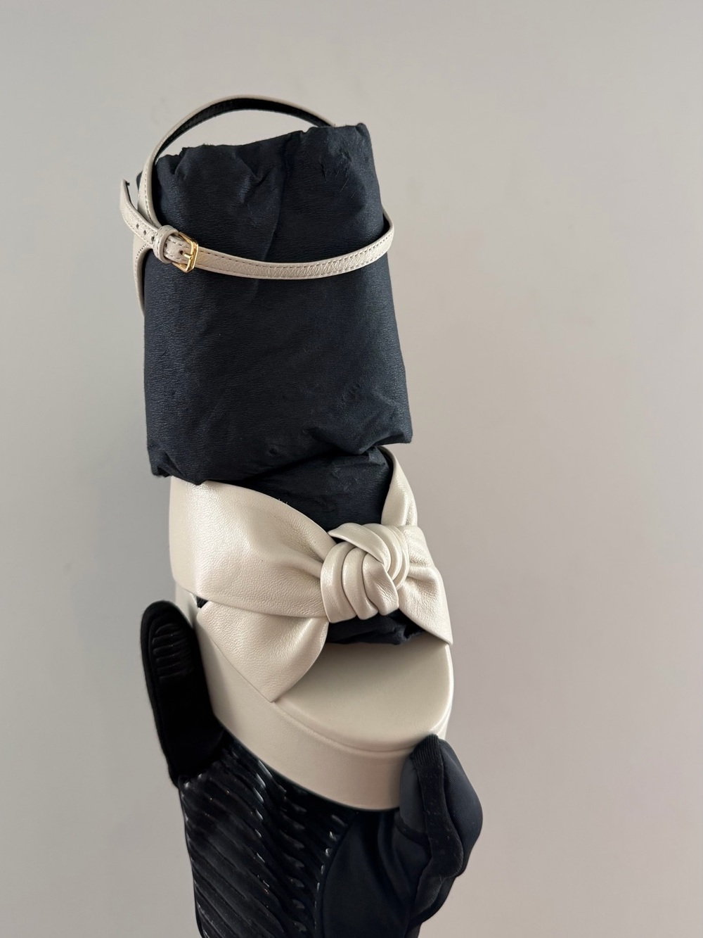 Saint Laurent Bianca Platform Heels - Picture 2 of 8